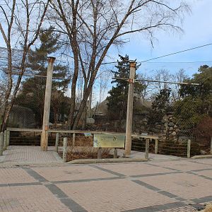 Feb. 2016 - Tiger Terrace - Snow Leopard Exhibits