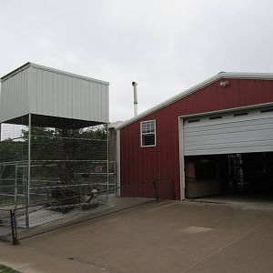 Wild Wilderness Drive Through Safari - Lemur Exhibit + Primate Barn