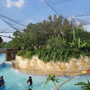 Aquatica San Antonio - Roa's Aviary (13,500 sq. ft. and opened in 2014)