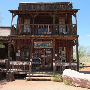 Superstition Serpentarium (Arizona) - Goldfield Ghost Town (Est. 1893)