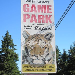 West Coast Game Park Safari (Oregon) - Entrance Sign