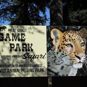 West Coast Game Park Safari (Oregon) - Entrance Sign