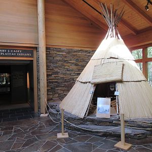 Hall of Plateau Indians - Entrance Area