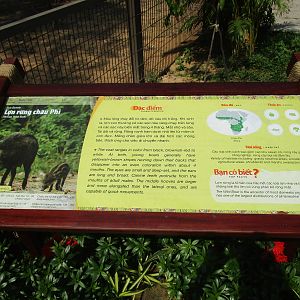 Vinpearl Safari - bad Signage