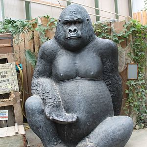 Gorilla statue