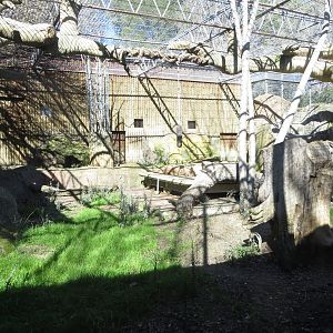 Lynx enclosure 150216
