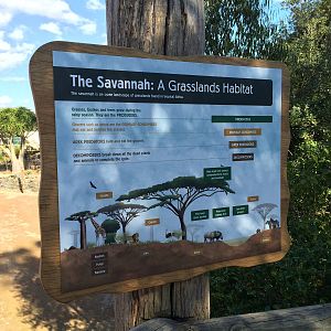 Pridelands Escarpment, Signage