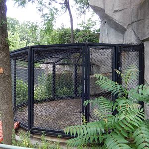 7/18/2015 - Off-Display Cage