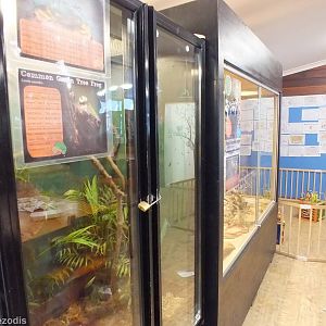 Enclosures in the Restaurant