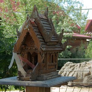 Elephant Passage - Theming