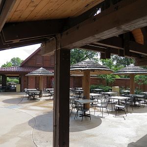 Elephant Passage - Kamala Cafe