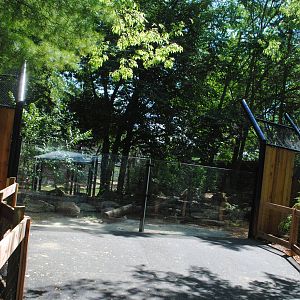 Columbus 2016 - Updated Otter Exhibit