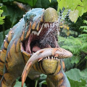 Dinosaur Attack at Chester 25/07/2016