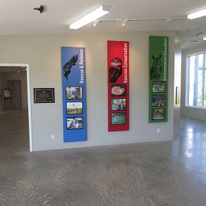 Alberta Birds of Prey Centre - Alberta Centennial Natural History Centre