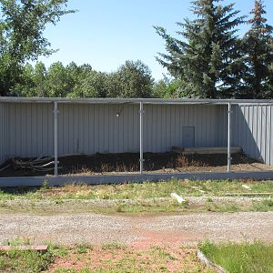 Alberta Birds of Prey Centre - Empty Exhibit