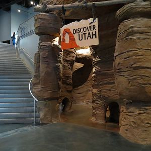 Discover Utah - Entrance