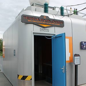 NORTICA : Entrance Elevator