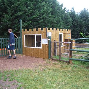 New Tapir shelter