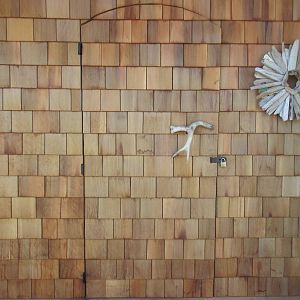 North Island Wildlife Recovery Centre - Bathroom Door