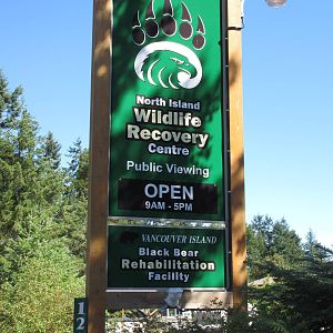 North Island Wildlife Recovery Centre - Entrance Sign