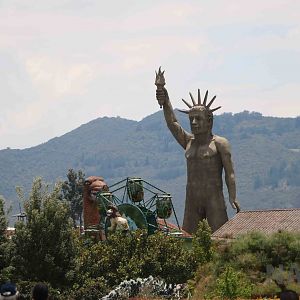 Colossus, dinosaurs and ferris wheel, March 2016
