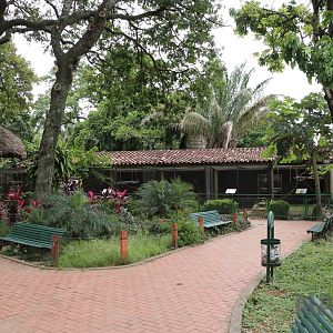 Carnivore cages, March 2016