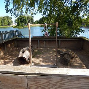8/22/2016 - Menominee Park Zoo - Education Animal Area