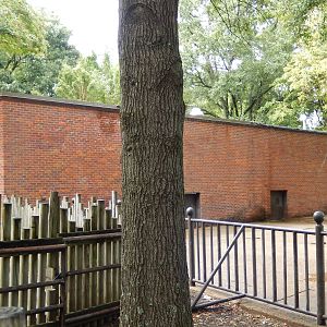 8/14/2016 - Old Hippo Building and Exhibit