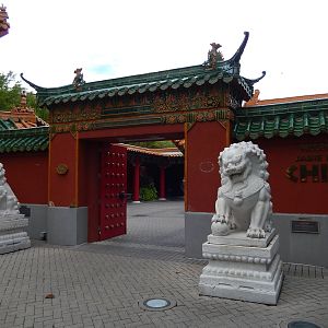 8/14/2016 - China Entry Gate