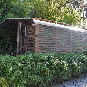 Terrarium (Converter Circus Wagon) at Knie Kinderzoo, 11/09/16