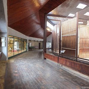 Giraffe House Indoors