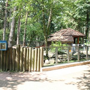 Otter-enclosure and Otter-house