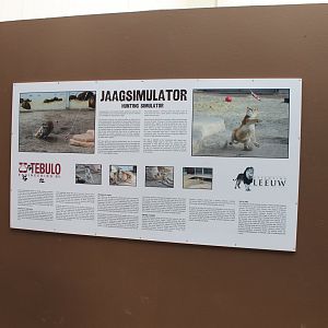 Info-sign Hunting-simulator