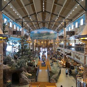 Bass Pro Shops Las Vegas - Interior