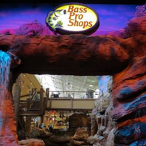 Bass Pro Shops Las Vegas - Entrance from Casino