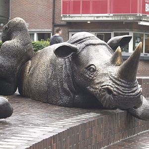 Sculptures at entrance
