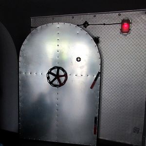 In the Submarine (Aquarium indoor gate) - 05/2015