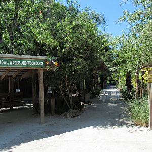 Waterfowl aviary and grounds - Wild Florida