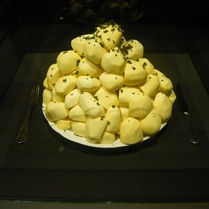 Toxicity (Poison exhibition)