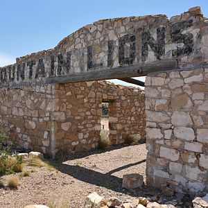 Former roadside zoo (Route 66)