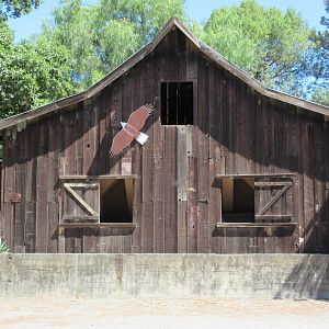 Barn