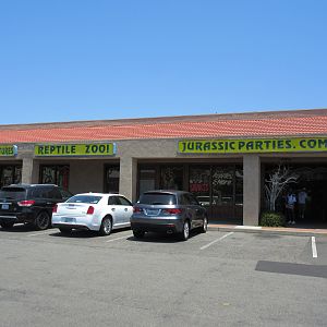 Reptile Zoo Exterior