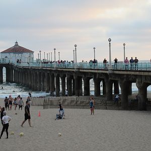 Roundhouse Aquarium (at very end of long pier)