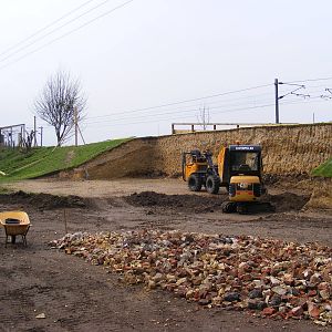 Exciting new development ? - Shepreth Wildlife Park 17 April 2009