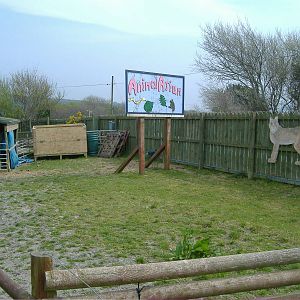 Paddock -Animalarium