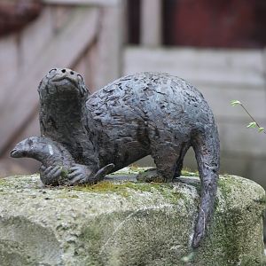 Otter statue