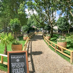 Carnivore Territory (restaurant / burger hut) : Port Lympne : 22 Jul 2017