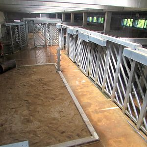 Elephant pavilion indoor - July/2017