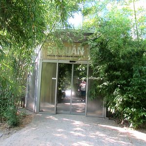 Bird pavilion - Sichuan. July/2017