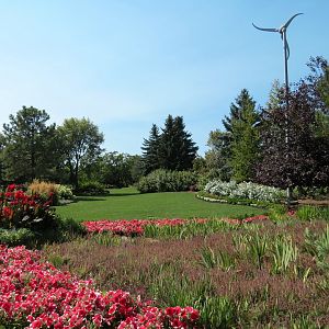 Dorothy Harvie Gardens -
